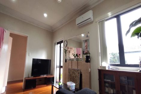 Photo of property in 2/32 Wintere Road, Papatoetoe, Auckland, 2025