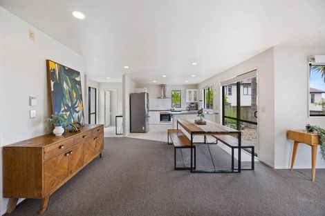 Photo of property in 34a Bleakhouse Road, Howick, Auckland, 2014