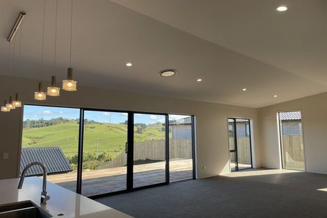 Photo of property in 2 Clark Rise, Pokeno, 2402