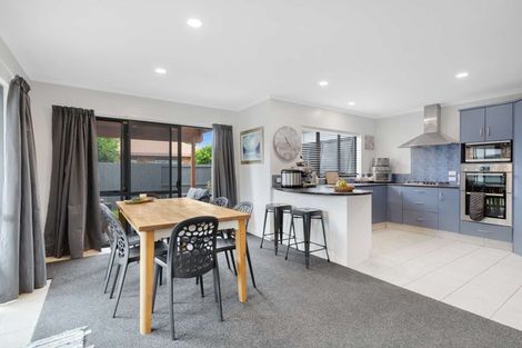 Photo of property in 25 Kahira Crescent, Papamoa Beach, Papamoa, 3118