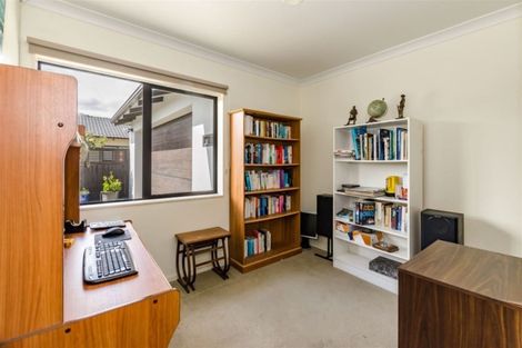 Photo of property in 3 Central Park, Paraparaumu Beach, Paraparaumu, 5032