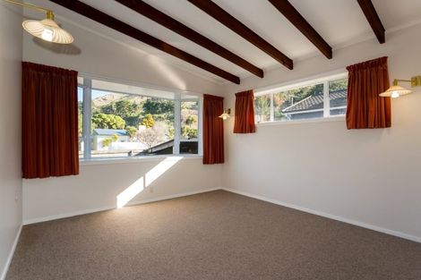 Photo of property in 16 Whitfield Street, Sumner, Christchurch, 8081