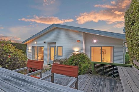 Photo of property in 44 Saint Andrews Hill Road, Mount Pleasant, Christchurch, 8081