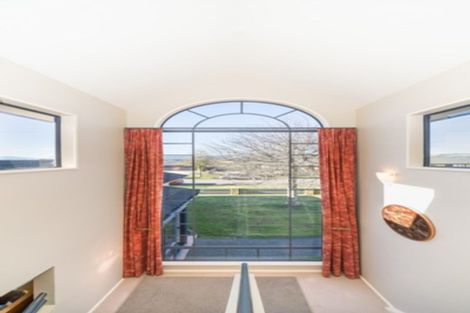 Photo of property in 39 Abby Road, Fitzherbert, Palmerston North, 4410