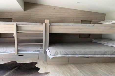 Photo of property in 25 Gunn Road, Albert Town, Wanaka, 9305