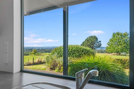 Photo of property in 8 Mokoia Drive, Tihiotonga, Rotorua, 3015