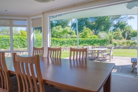 Photo of property in 120 Patons Rock Road, Patons Rock, Takaka, 7182
