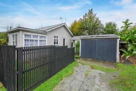 Photo of property in 4 Lionel Street, Avonside, Christchurch, 8061