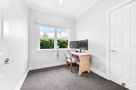 Photo of property in 33 Kiwi Street, Alicetown, Lower Hutt, 5010