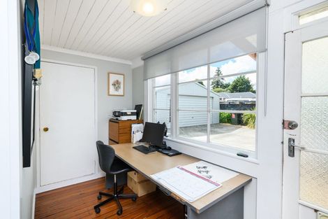 Photo of property in 196 South Street, Feilding, 4702