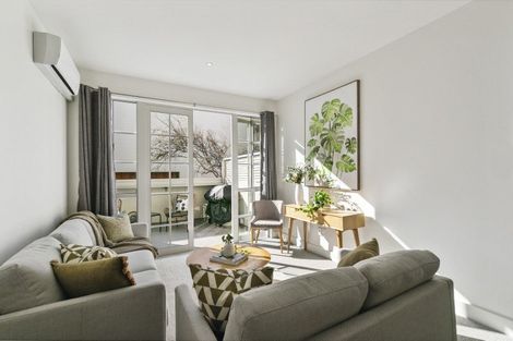 Photo of property in 37 Little George Street, Thorndon, Wellington, 6011