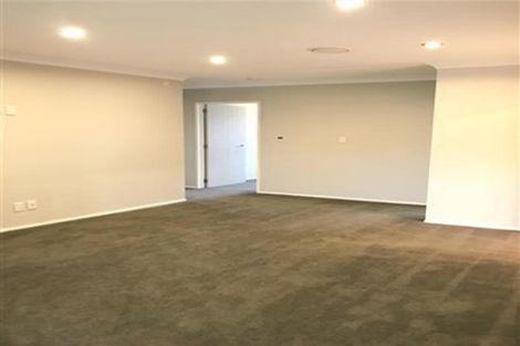 Photo of property in 30 Arranmore Drive, Flat Bush, Auckland, 2019