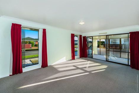 Photo of property in 1/17 Apollo Place, Papanui, Christchurch, 8052