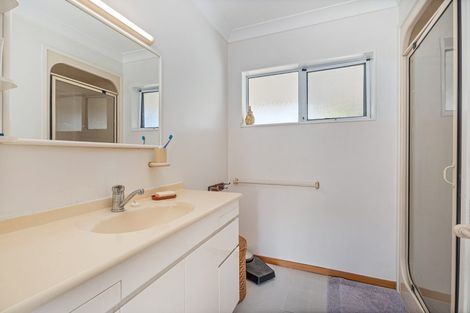 Photo of property in 127 Albert Street, Whitianga, 3510