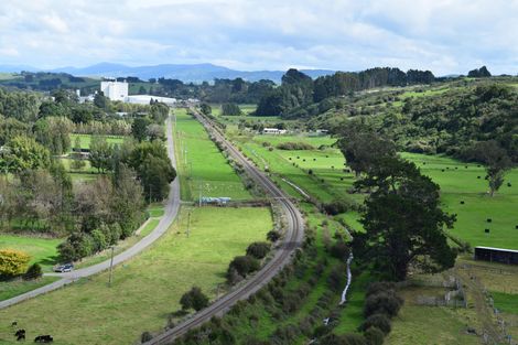 Photo of property in 214 Pukemiku Road, Mangamutu, Pahiatua, 4983