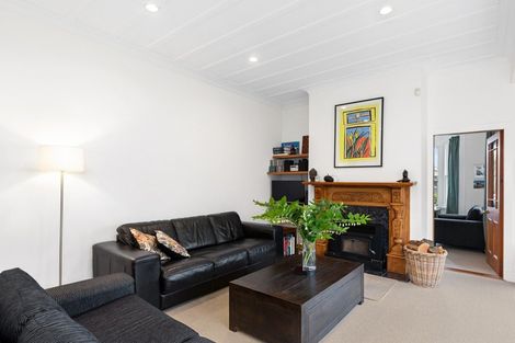 Photo of property in 9 Farquharson Street, Opoho, Dunedin, 9010