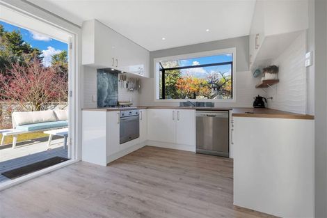 Photo of property in 63 Batten Grove, The Pines Beach, 7630