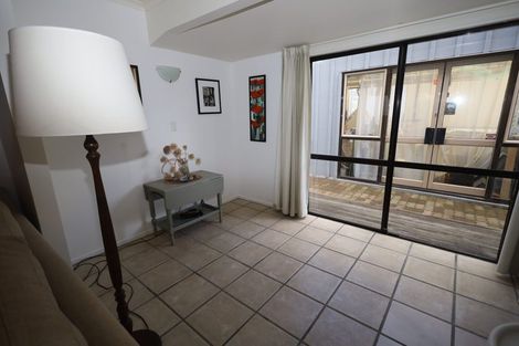 Photo of property in 988 Papamoa Beach Road, Papamoa Beach, Papamoa, 3118