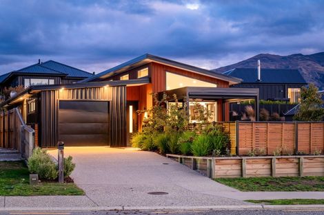Photo of property in 223 Aubrey Road, Wanaka, 9305