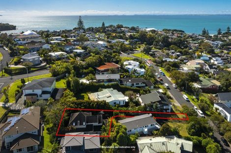 Photo of property in 2/5 Jutland Street, Mairangi Bay, Auckland, 0630