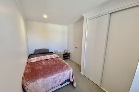 Photo of property in 17 Harlow Crescent, Glen Innes, Auckland, 1072