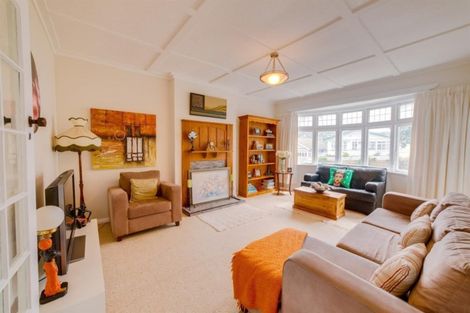 Photo of property in 35 Tirangi Road, Rongotai, Wellington, 6022