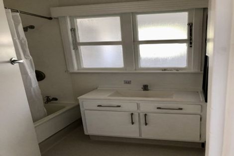 Photo of property in 36 Duncan Street, Tawa, Wellington, 5028