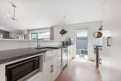 Photo of property in 15 Lennon Way, Papamoa Beach, Papamoa, 3118