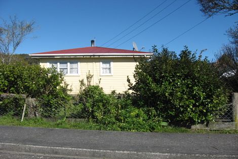 Photo of property in 37 Tramway Street, Ross, 7812
