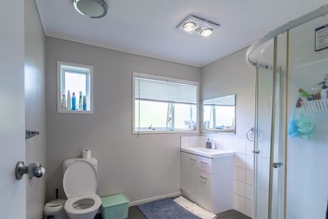 Photo of property in 2/14 Claridge Street, Glen Eden, Auckland, 0602