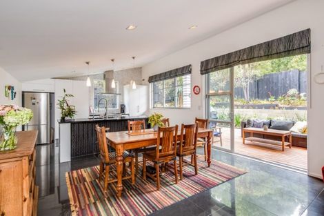 Photo of property in 15 Oakford Park Crescent, Greenhithe, Auckland, 0632