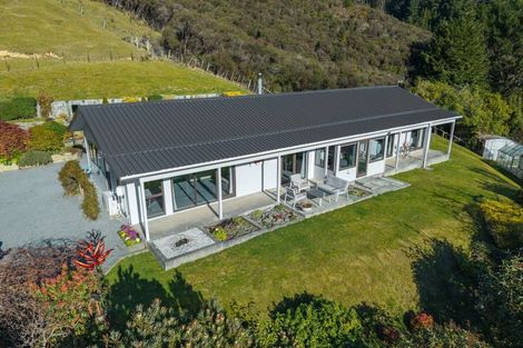 Photo of property in 198 Mangaroa Valley Road, Mangaroa, Upper Hutt, 5371