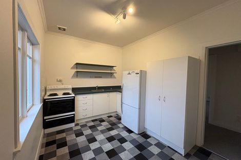 Photo of property in 8 Blythe Street, Berhampore, Wellington, 6023