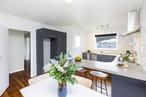 Photo of property in 10 Roberts Street, Wainuiomata, Lower Hutt, 5014