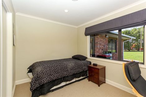 Photo of property in 354 Henwood Road, Hillsborough, New Plymouth, 4372