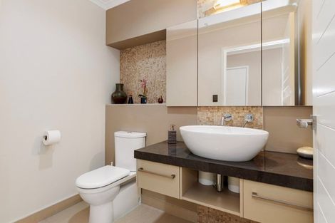 Photo of property in 28 Rexford Heights, Pyes Pa, Tauranga, 3112