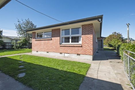 Photo of property in 1 Lowry Street, Waiau, 7332