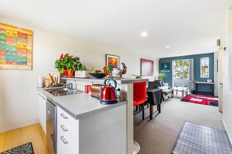 Photo of property in 49 Albionvale Road, Glen Eden, Auckland, 0602