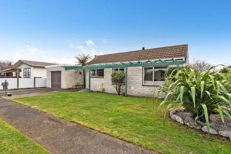 Photo of property in 5 Lowes Place, Solway, Masterton, 5810