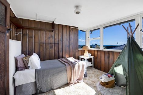 Photo of property in 4 Kitchener Terrace, Moturoa, New Plymouth, 4310