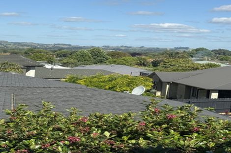 Photo of property in 17 Willis Avenue, Pukekohe, 2120