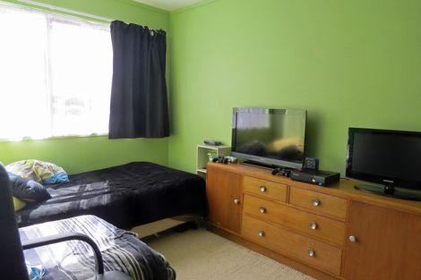 Photo of property in 100 Blundell Place, Te Awamutu, 3800