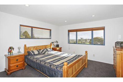 Photo of property in 66 Coalmine Road, Opaheke, Papakura, 2584