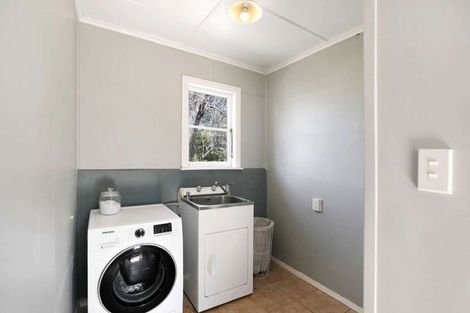 Photo of property in 43 Lewis Avenue, Aramoho, Whanganui, 4500