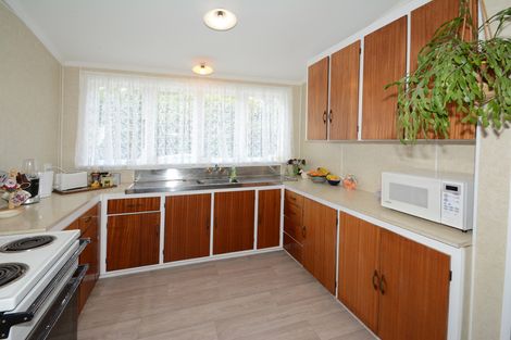 Photo of property in 32 Beach Street, Waikouaiti, 9510