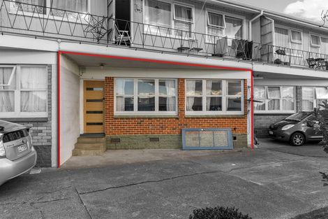 Photo of property in 2/243a St George Street, Papatoetoe, Auckland, 2025
