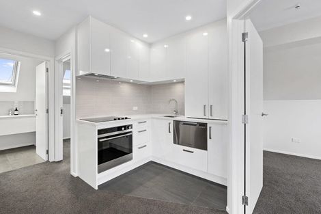 Photo of property in 28a Seine Road, Forrest Hill, Auckland, 0620