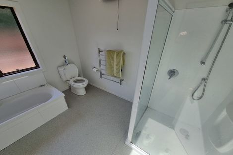 Photo of property in 5a Dennis Way, Island Bay, Wellington, 6023