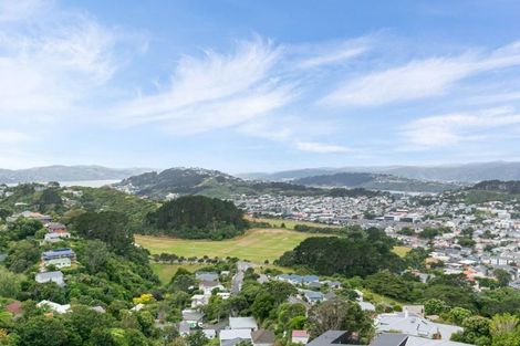 Photo of property in 10 Laurent Place, Kingston, Wellington, 6021