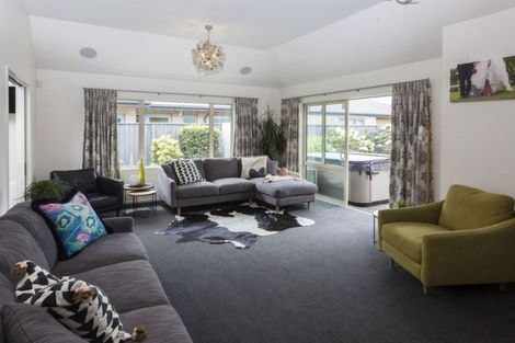 Photo of property in 8 Wilmington Place, Shirley, Christchurch, 8061